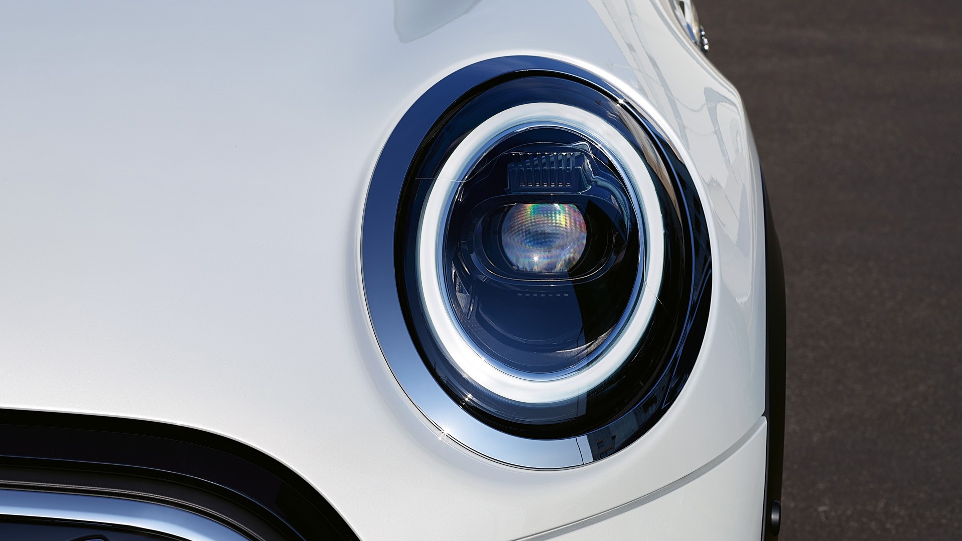 MINI 3 portes Cooper SE – led – phares